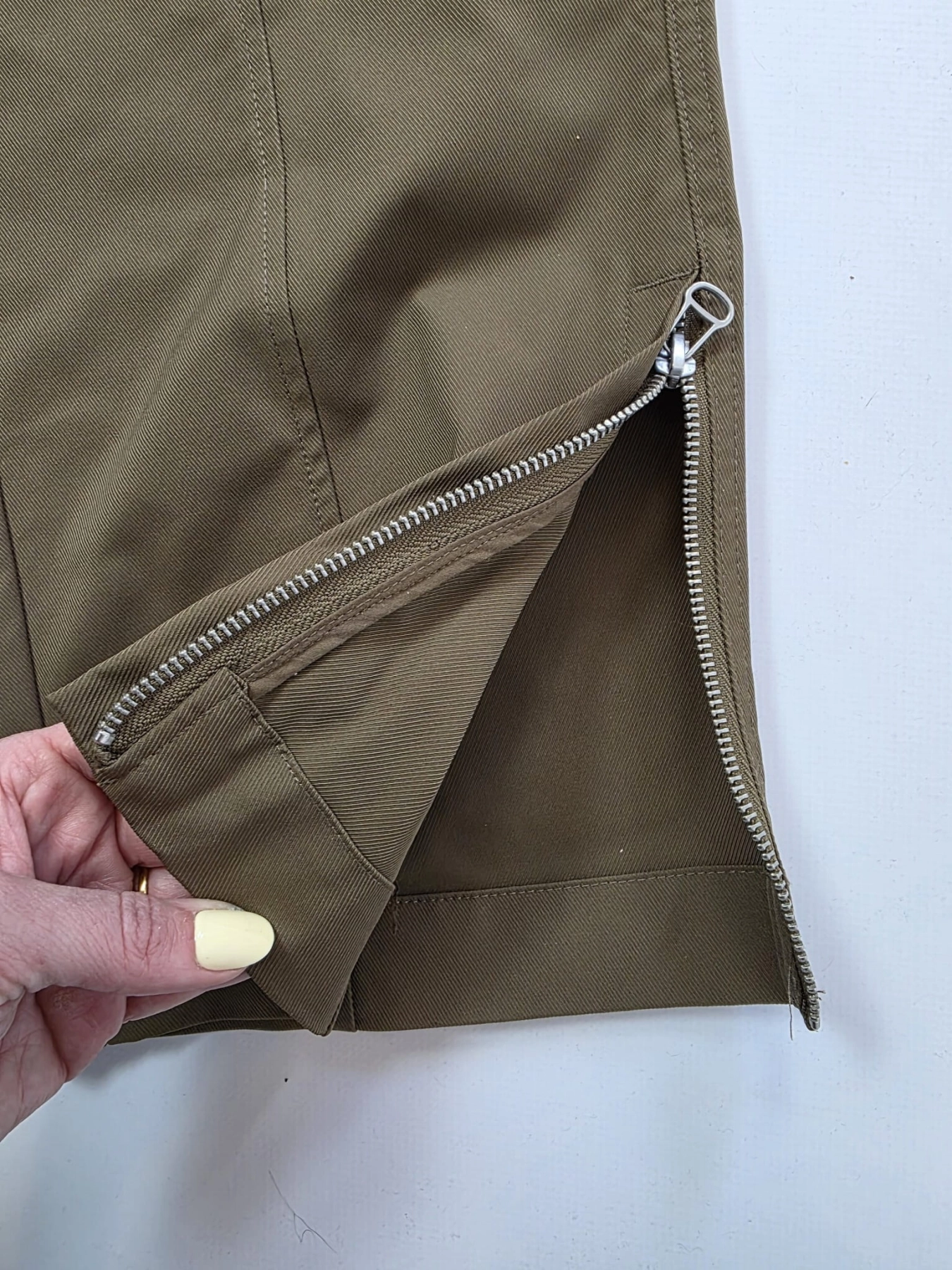Zestaw premium: fuksjowy sweter, longsleeve i spodnie ZARA