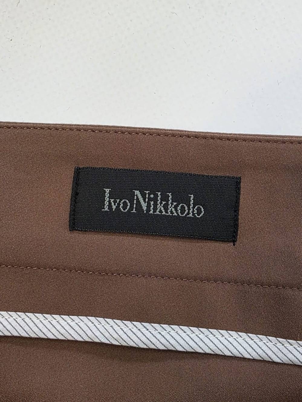 Komplet premium: żakiet s.Oliver, spódnica Ivo Nikkolo oraz t-shirt GAP