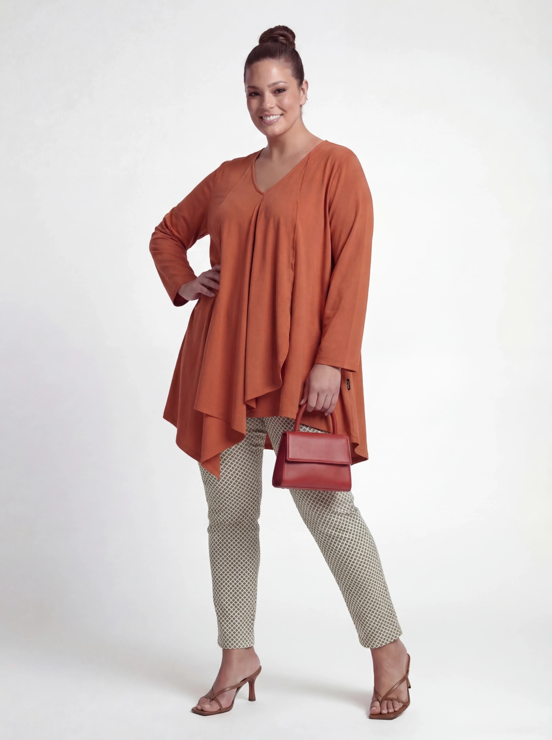 fashn-export-1773685601923.webp