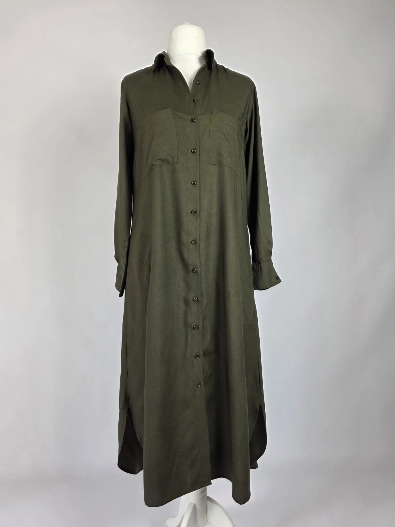 Militarna sukienka w kolorze khaki