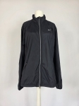 Czarna sportowa wiatrówka NIKE