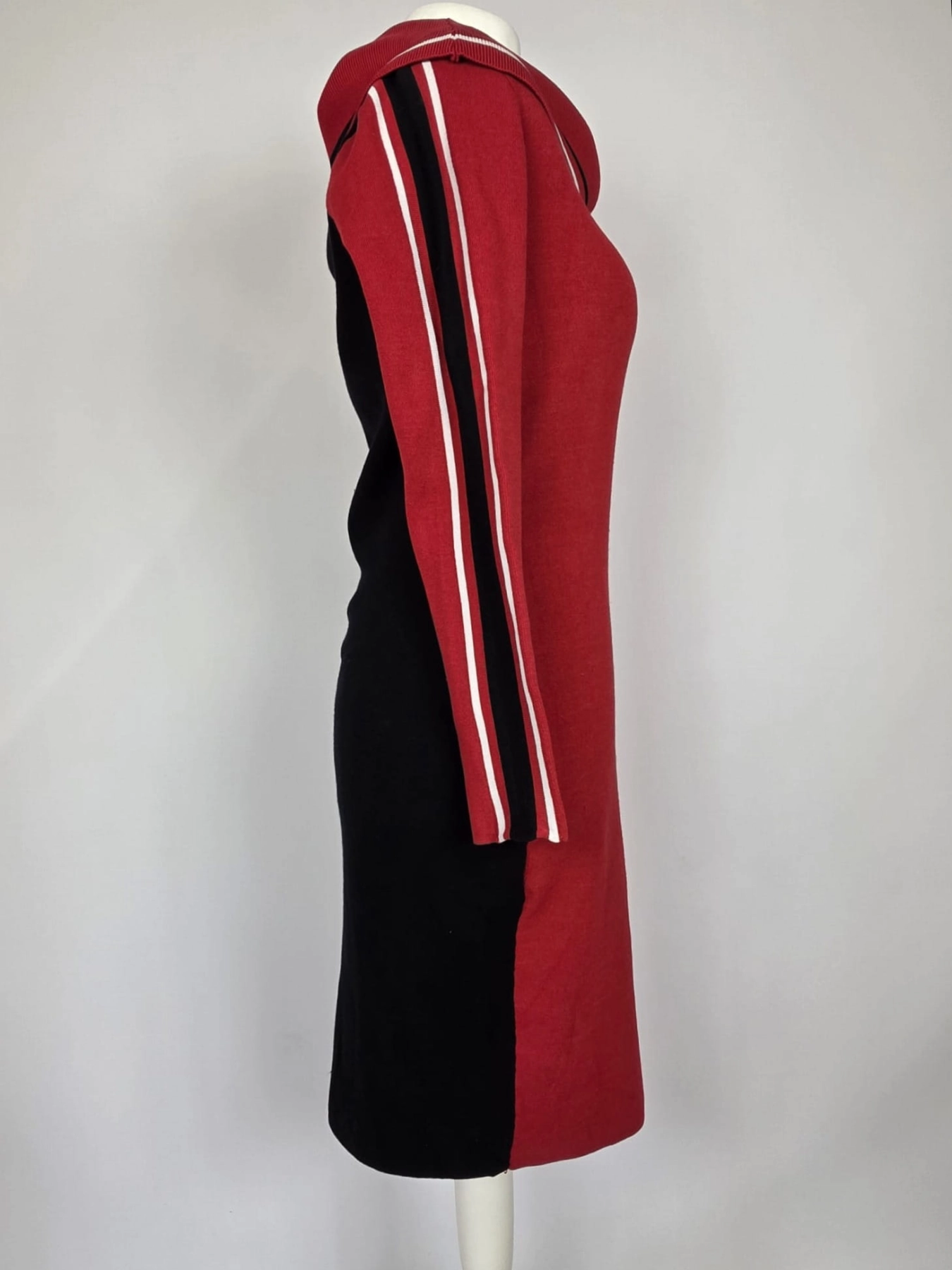 Elegancka sukienka midi premium marki Claudia Sträter
