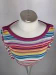 Kolorowy sweter w paski marki Benetton