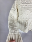 Wyjątkowy sweter z wełną w składzie Levate Room